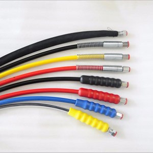 خرطوم هيدروليكي